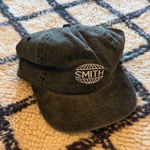 SMITH Charcoal Gray Cap